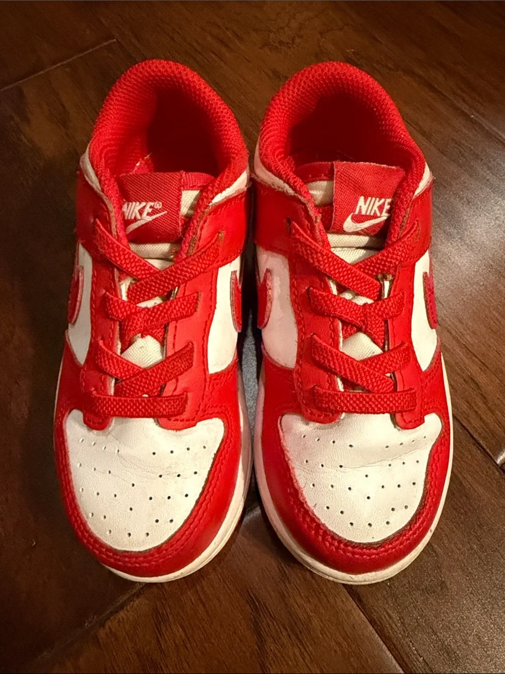 Nike Kids Red and White Low-Top Sneakers